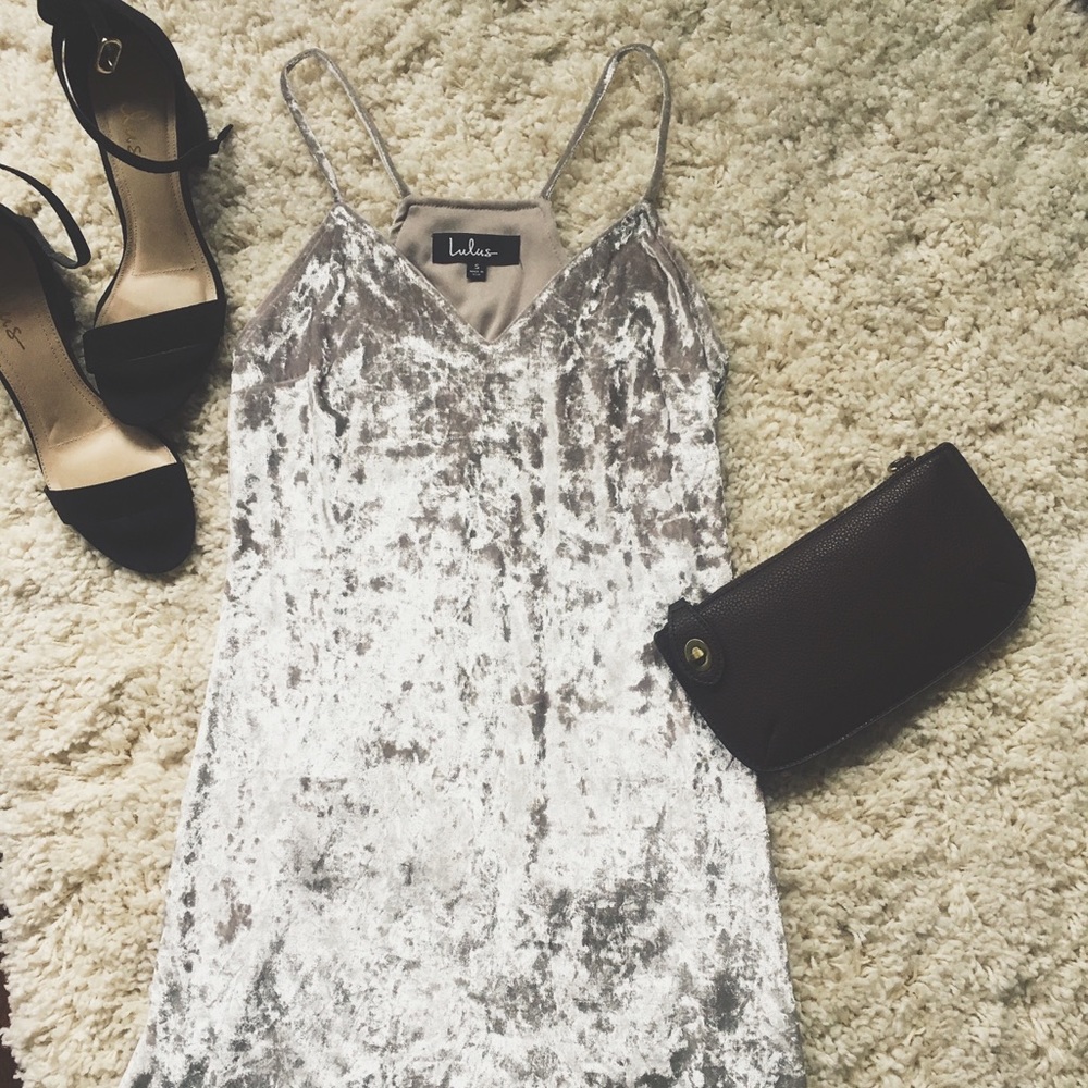 HP🌟Shimmery Champagne Shift Mini Dress